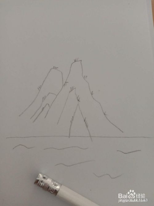 如何画高耸的大山