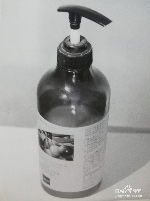怎么画一瓶洗发水的素描写生