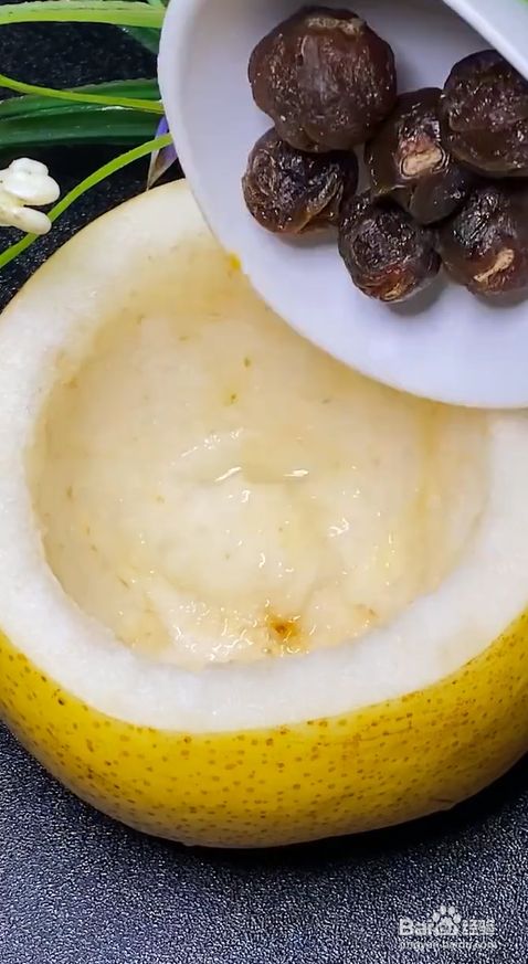 如何简单制作美味可口的冰糖烤梨?