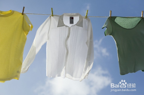 如何用洗衣粉洗衣服更干净