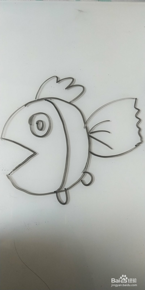 简笔画——怎么画简笔画小鱼第三种方法