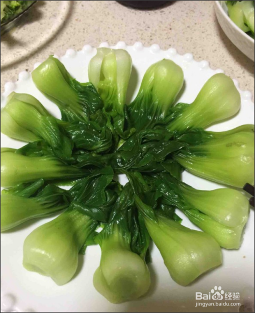 如何做出蚝油香菇扒青菜