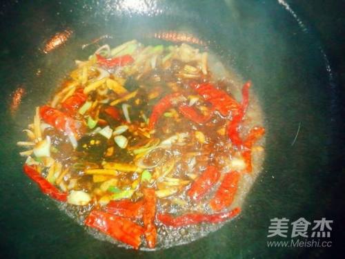 水煮耗儿鱼做法_吊锅耗儿鱼做法_耗儿鱼的做法