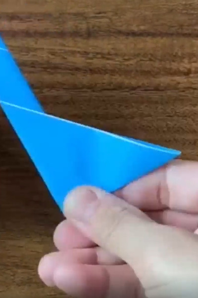 手工平衡鹰折纸怎么做