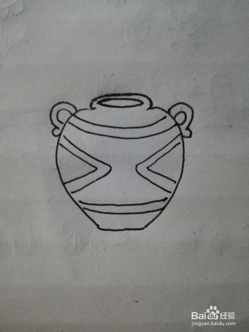 手工/爱好 > 书画/音乐  1 首先画出陶罐的罐子口 2 第二步画出陶罐的