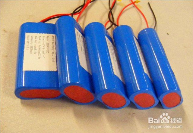 一般18650锂电池都是通过并联增加容量,比如移动电源的20000mah 一般