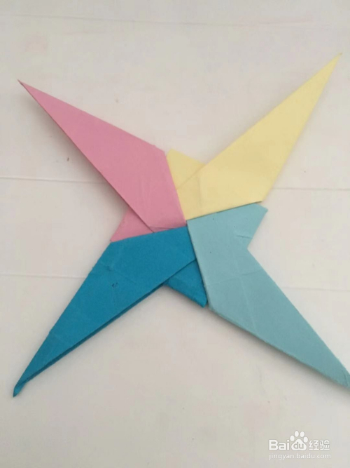 儿童折纸 一只超帅气的组合飞镖 怎样用彩纸折叠