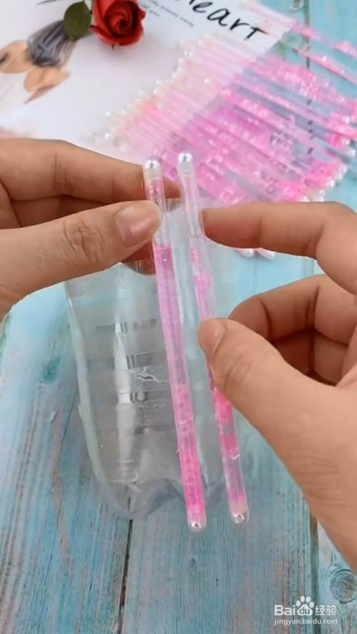 如何自制流沙笔筒