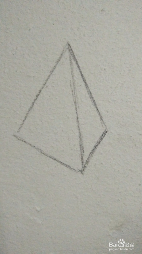 怎么画石膏三角体的素描