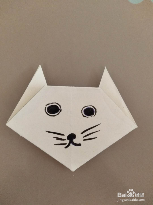 彩纸如何折小猫