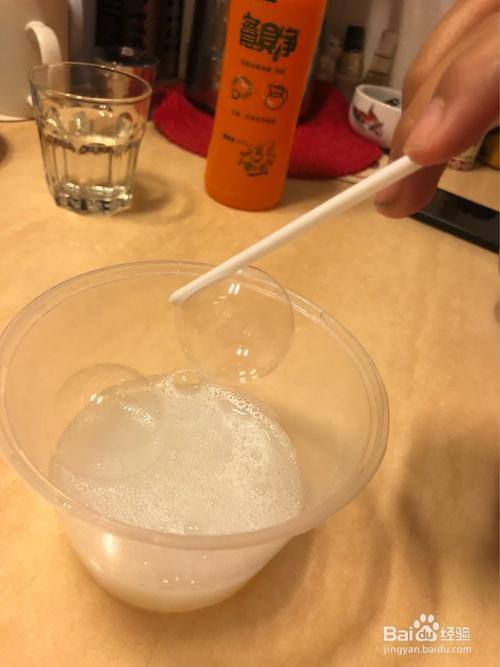 制作肥皂泡的过程和步骤