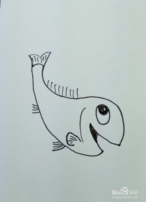 怎样画简笔画"开心游泳的鱼"?
