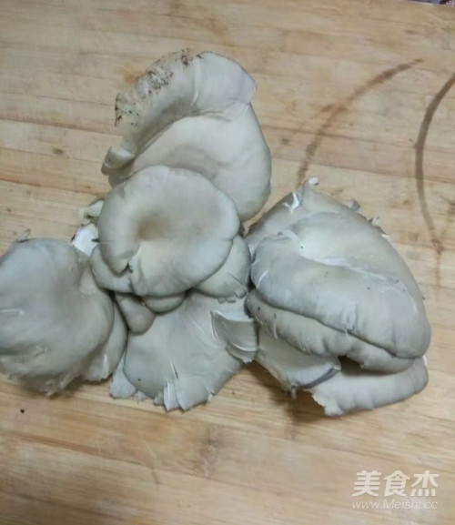 椒盐蘑菇的做法