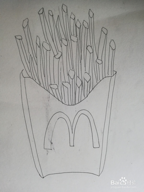 > 书画/音乐  1 第一步先用铅笔轻轻地把麦当劳薯条的外轮廓画出来,不
