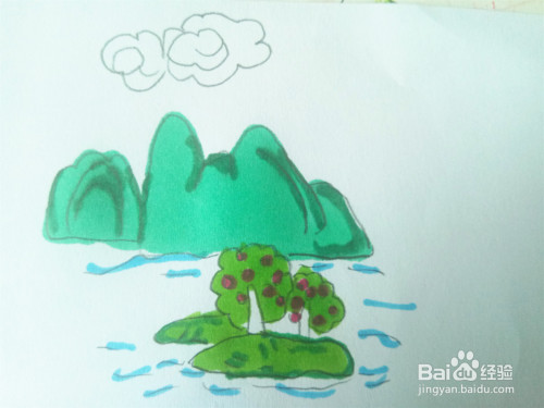 2 画上一座小的山峰,上边有大树. 3 画出水的波纹. 4 画上两朵云.