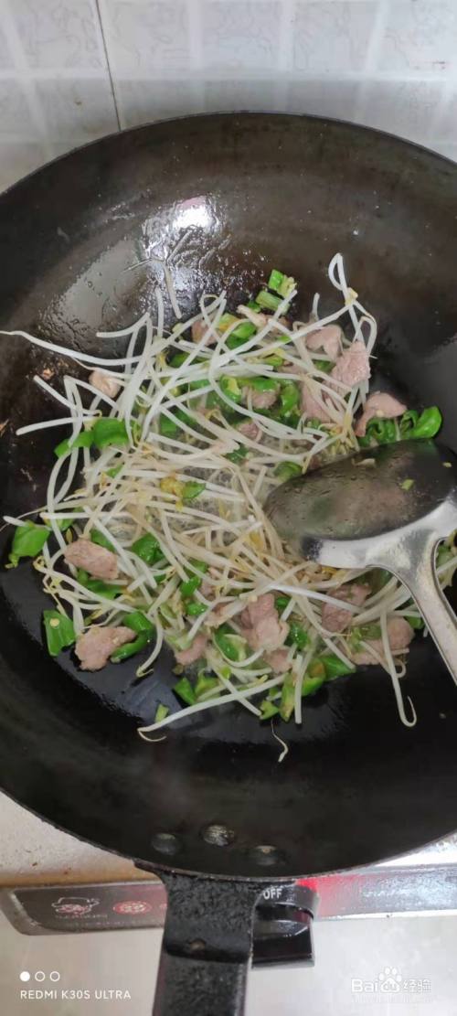家常豆芽炒年糕