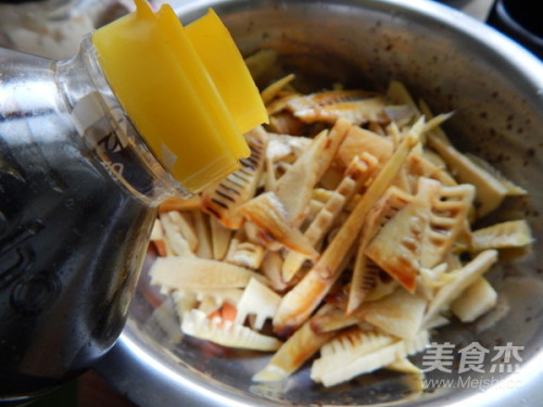 凉拌春笋的做法