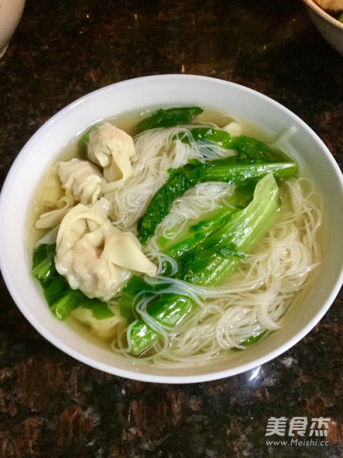 油菜云吞米粉