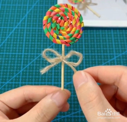 教你用白纸制作手工棒棒糖