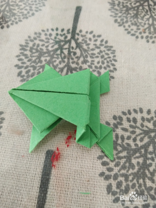 幼儿园手工折纸-小青蛙