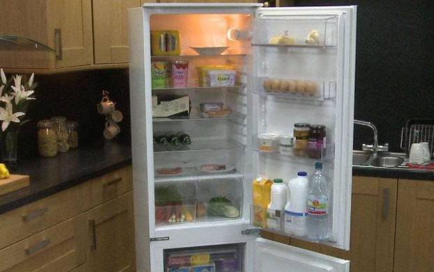 冰箱一个月需要用多少度电（冰箱一个月要用多少度电?）