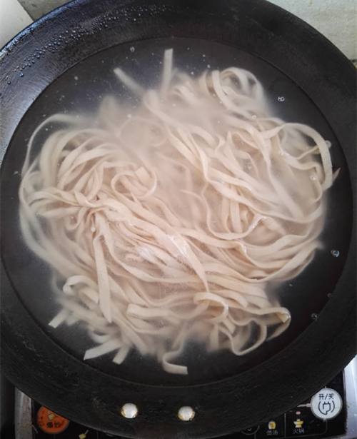 肉酱面的家常做法