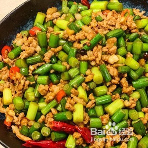 超下饭的蒜苔炒肉末