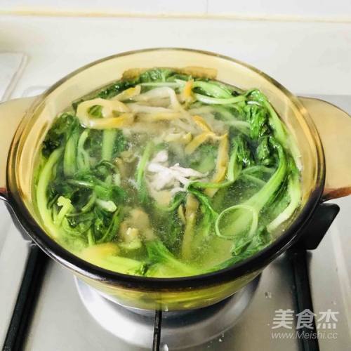 小青菜榨菜肉丝汤