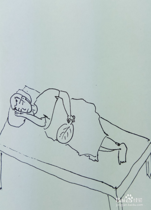 5 画出一张床的外形轮廓,并画出枕头的外形轮廓,他正在床上躺着呢.