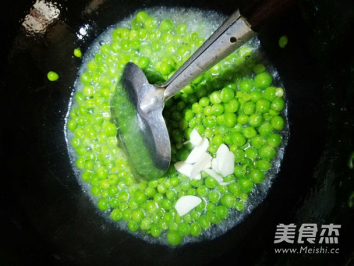 清炒青豆米的做法