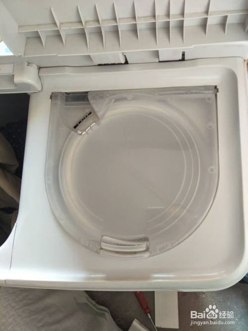 半自动洗衣机甩干桶不转怎么修