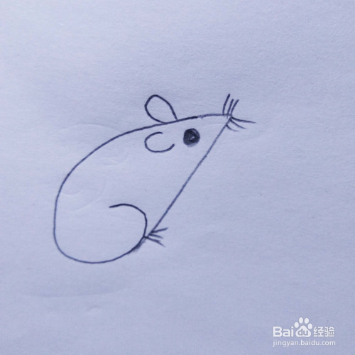 用6和7画一只可爱的小老鼠简笔画