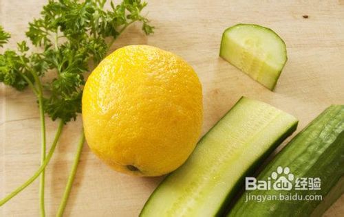 巧制黄瓜去皱面膜 清爽养颜抗衰老