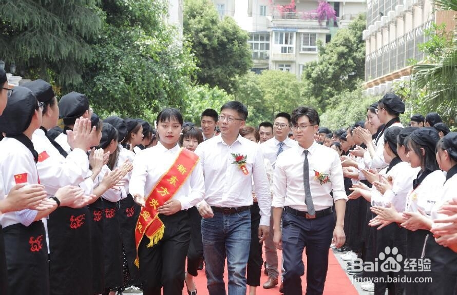 学厨师就业怎么样？