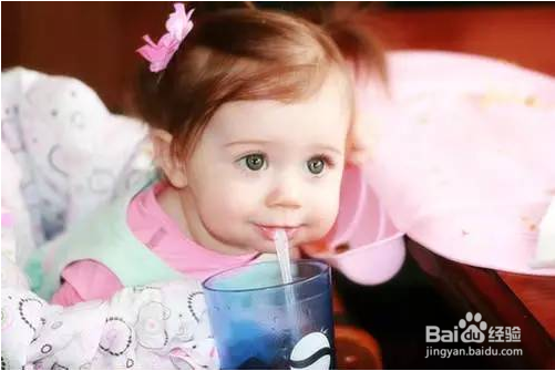 怎么样让孩子养成喝水的好习惯