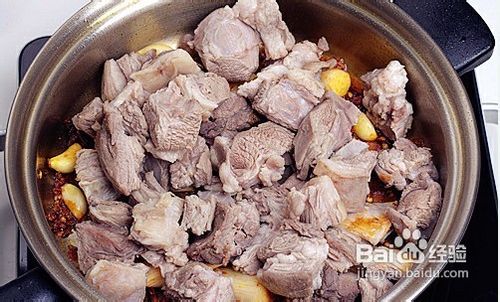冬日美食进补——红枣炖羊肉