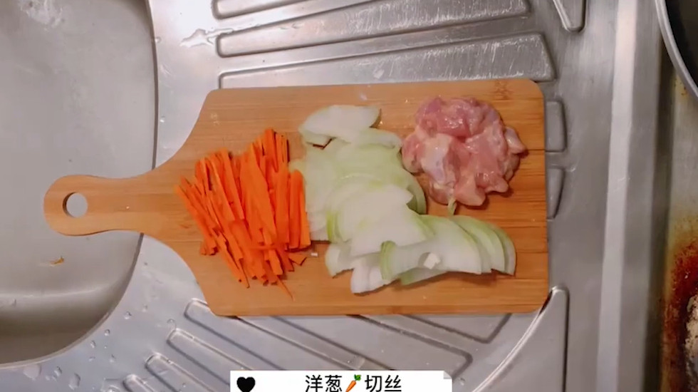日式鸡肉滑蛋饭怎么做