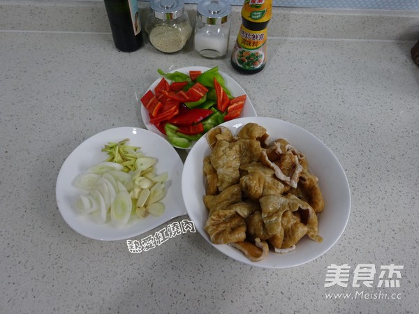 辣椒炒肥肠儿