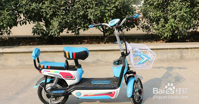 怎么给电动车换锁芯？