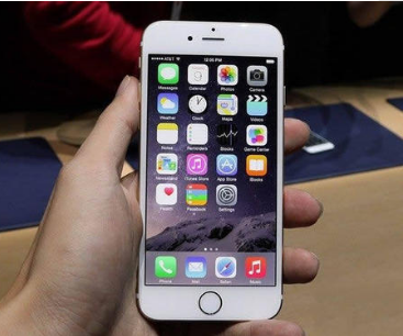 苹果手机屏幕有两条竖线是怎么回事