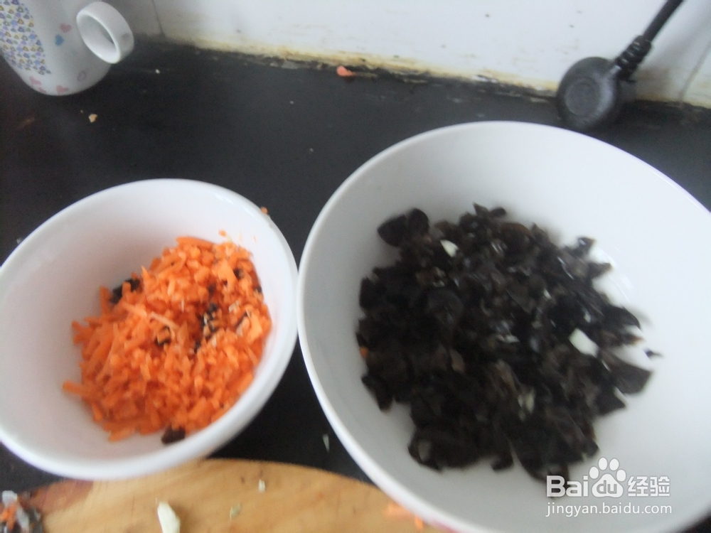 营养丰富的五彩饺子馅