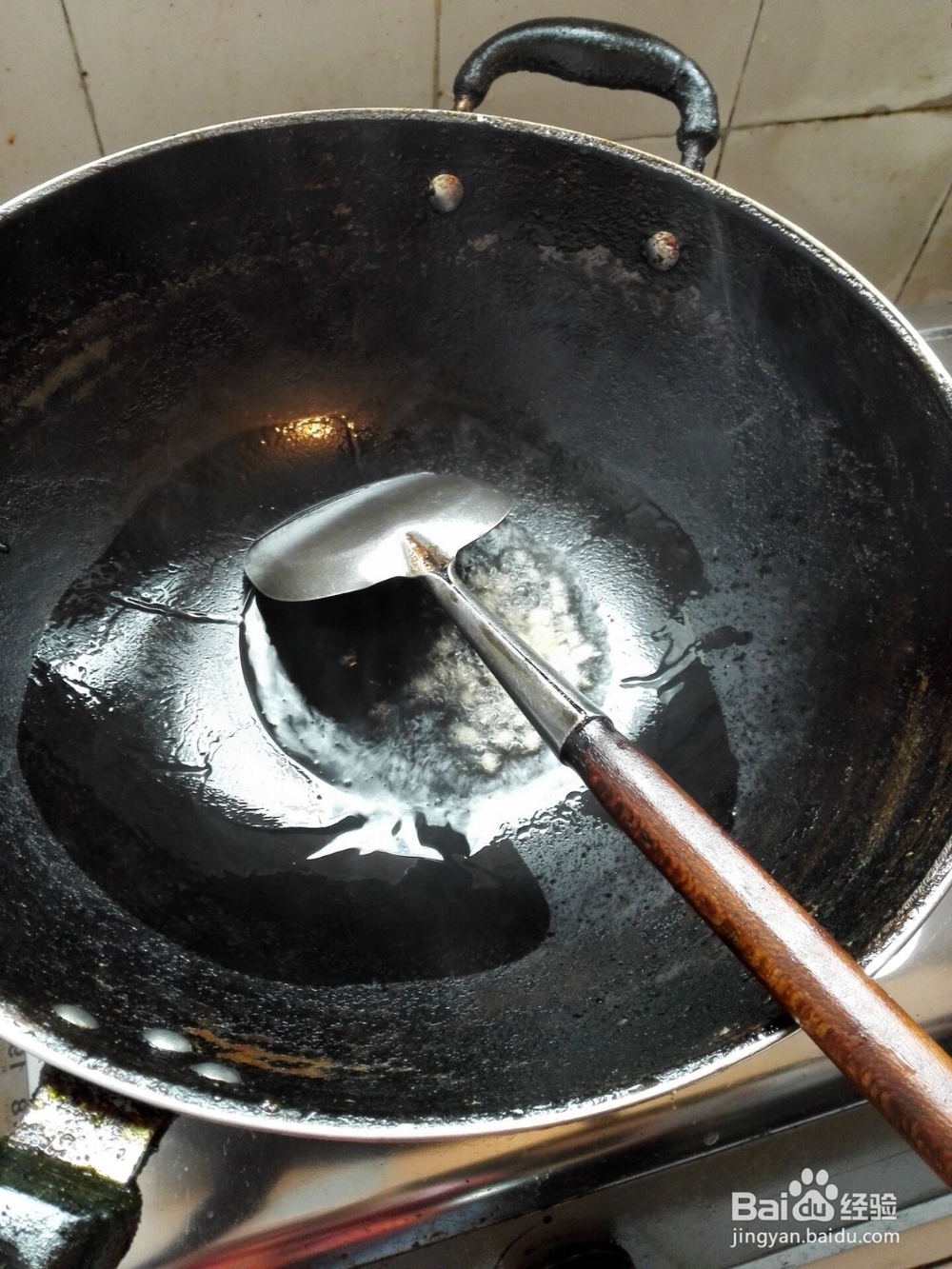 怎样制作素炒绿豆芽？