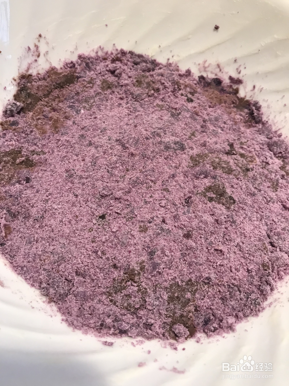 香气浓郁的紫薯红豆沙蒸糕