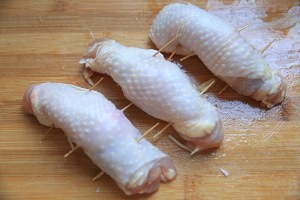【红红火火】绝味川香鸡腿卷怎么做