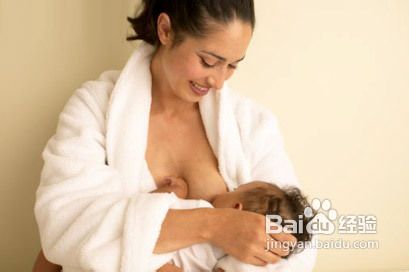妈妈不得不知防宝宝吐奶的四大妙招