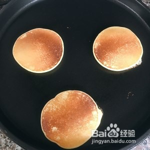 酸奶鸡蛋饼的做饭
