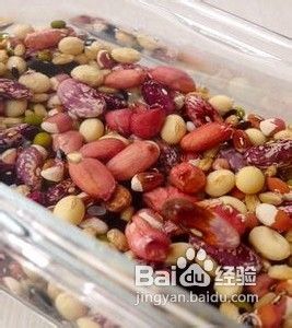 寓意岁岁平安的腊八粥