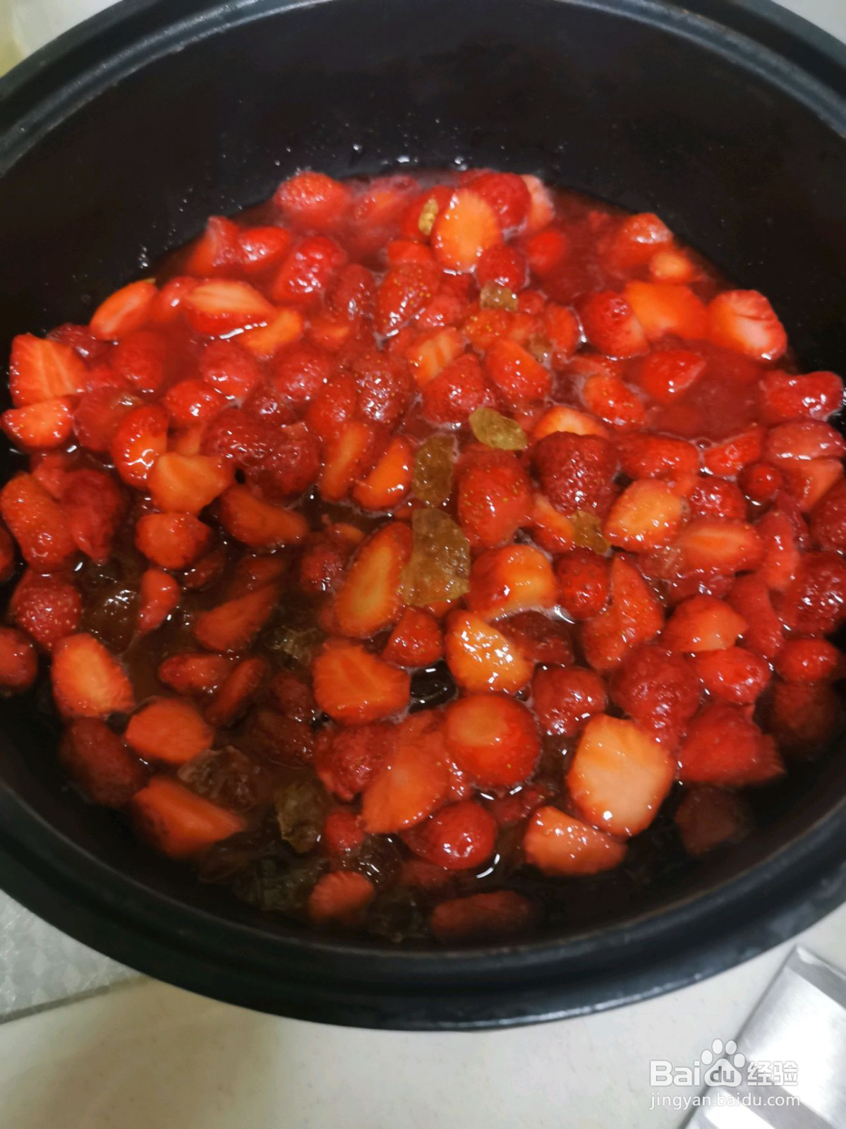 酸甜可口的草莓酱的做法