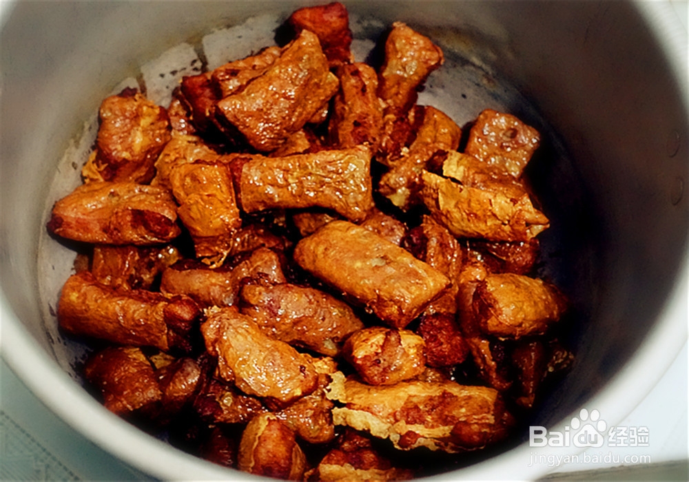 外焦里嫩的秘制炸松肉