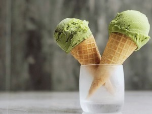 抹茶冰激凌的做法
